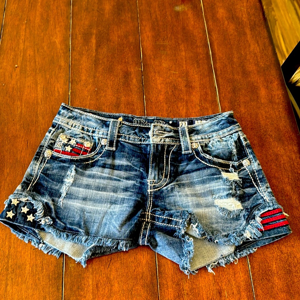 Miss Me Shorts